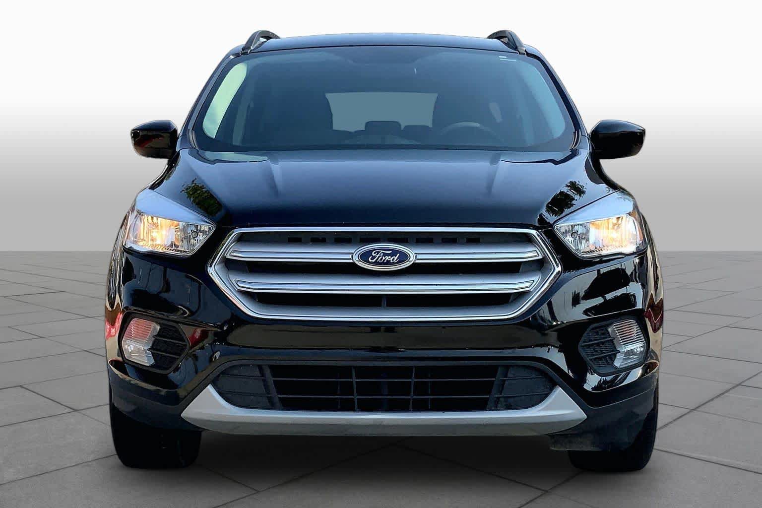 Used 2018 Ford Escape SE AWD/4WD image 4