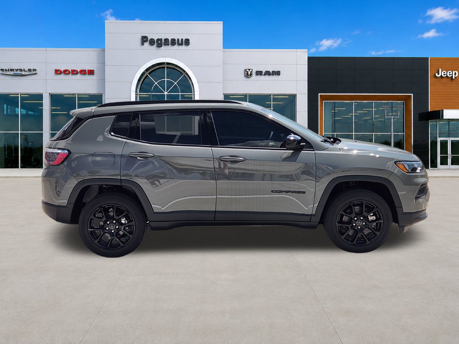 New 2026 Jeep Compass Latitude AWD/4WD image 7