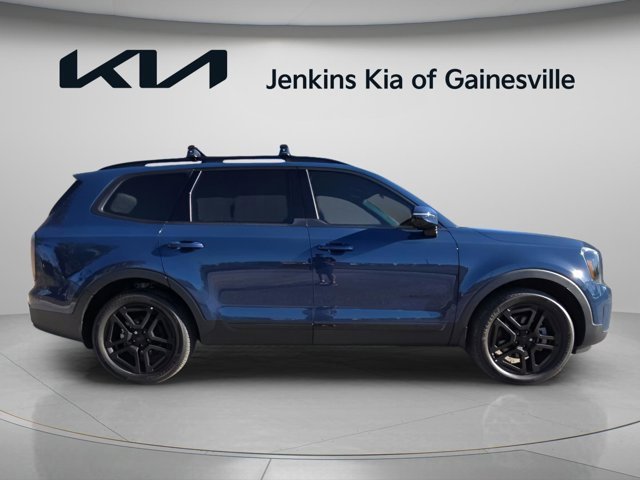 Used 2025 Kia Telluride SX X-Line image 3
