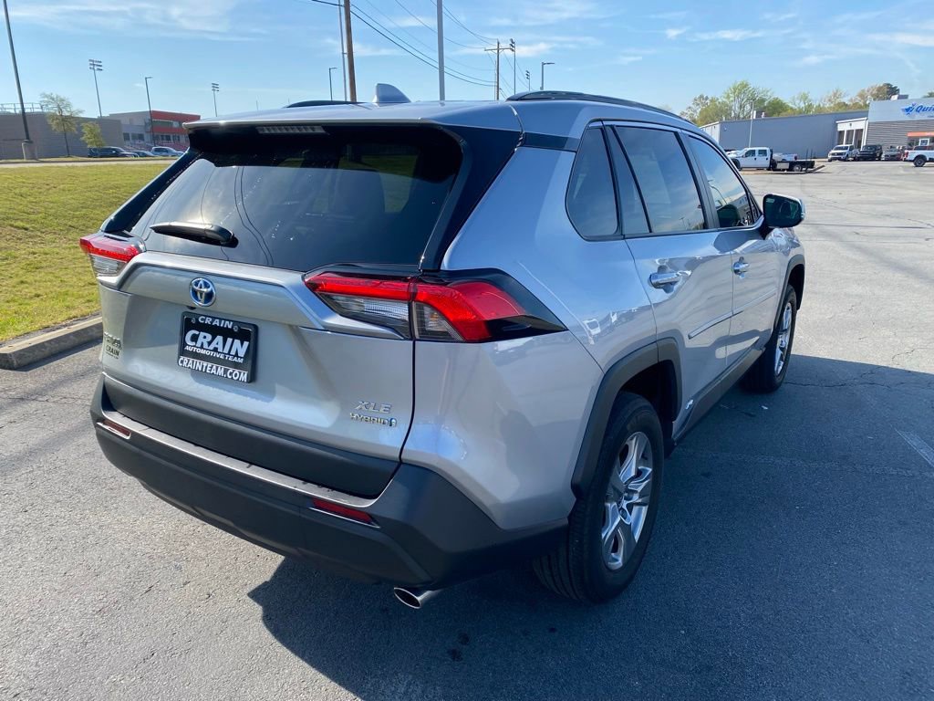 Used 2024 Toyota RAV4 XLE image 7