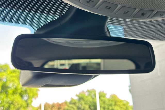 Used 2024 Ford Edge SEL image 25