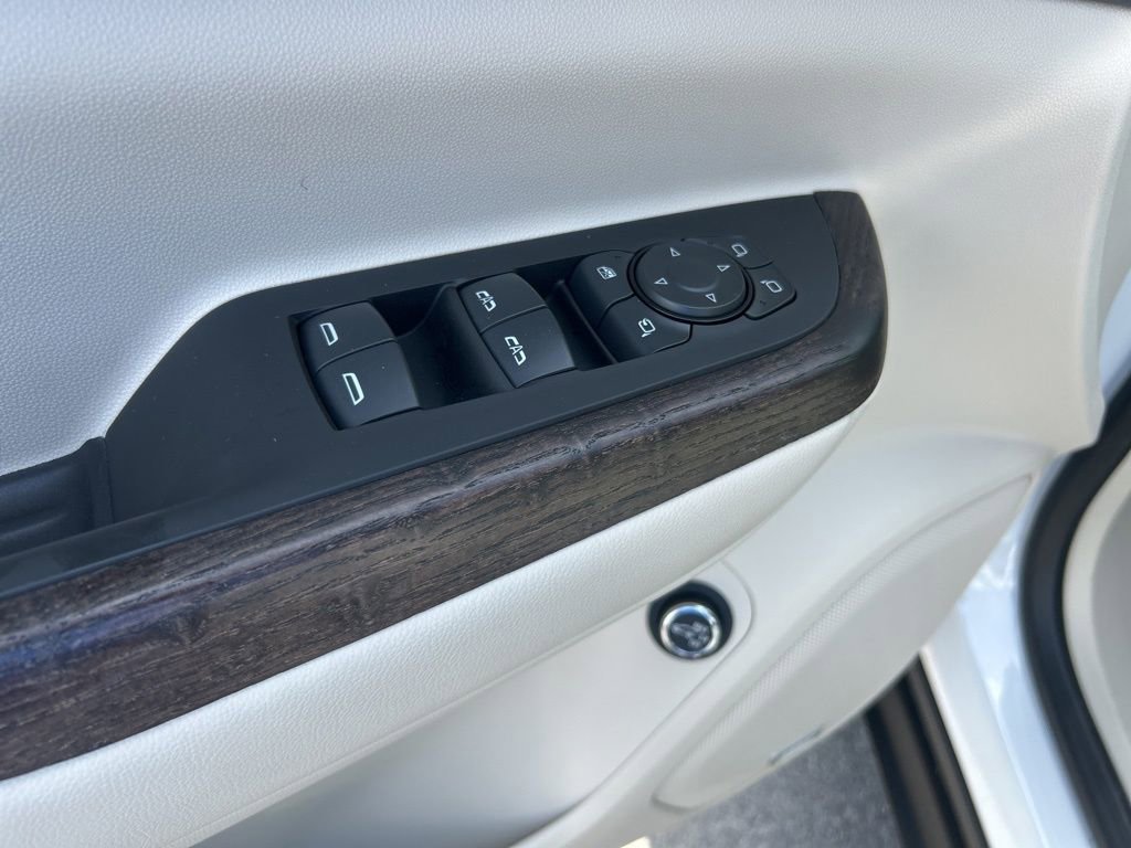 Used 2023 GMC Acadia Denali w/ Denali Ultimate Package image 38