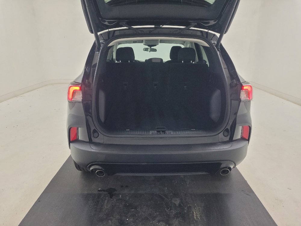 Used 2021 Ford Escape SE w/ SE Sport Appearance Package FWD image 29