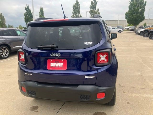 Used 2017 Jeep Renegade Latitude AWD/4WD image 7