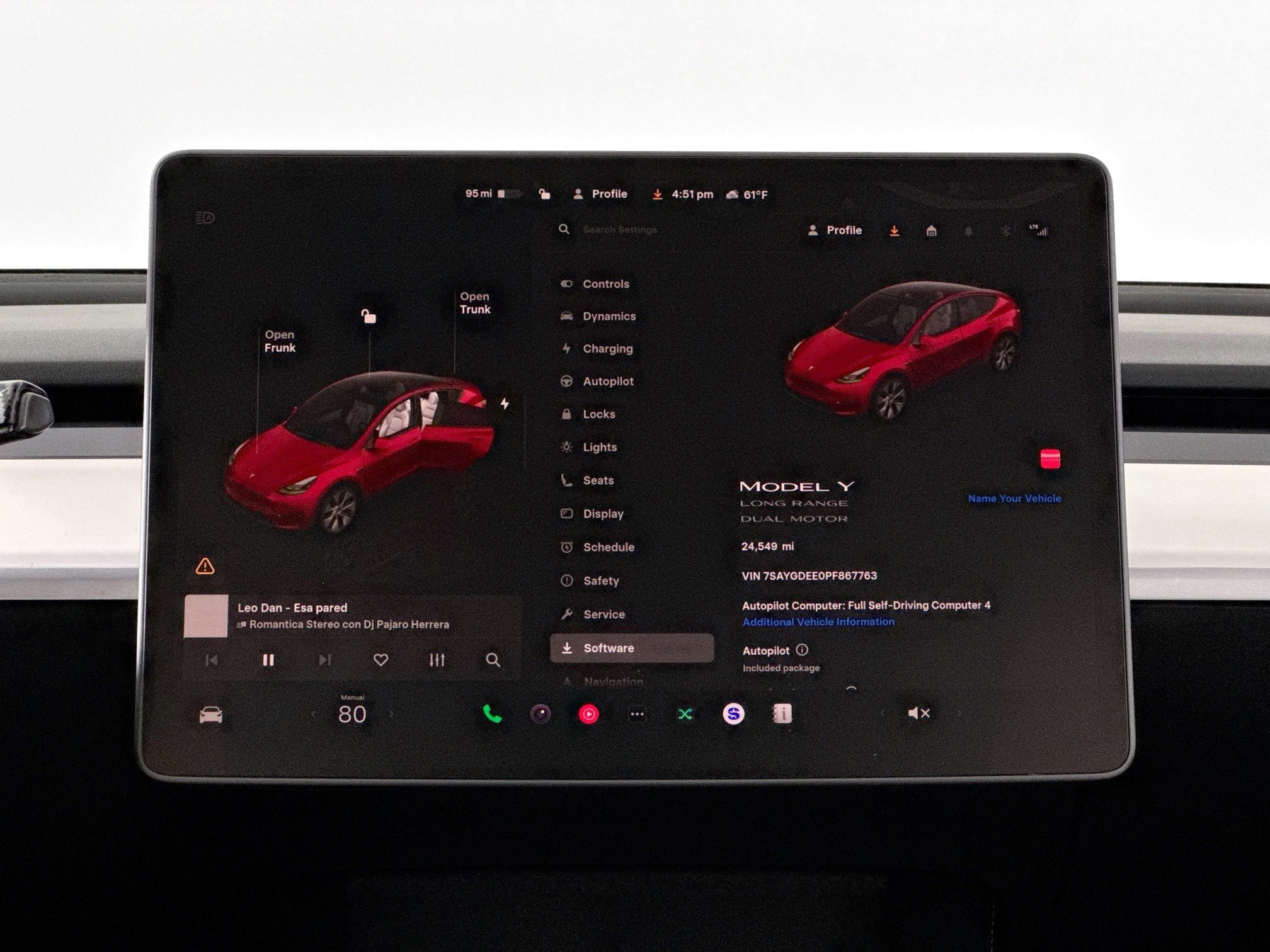 Used 2023 Tesla Model Y Long Range AWD/4WD image 45