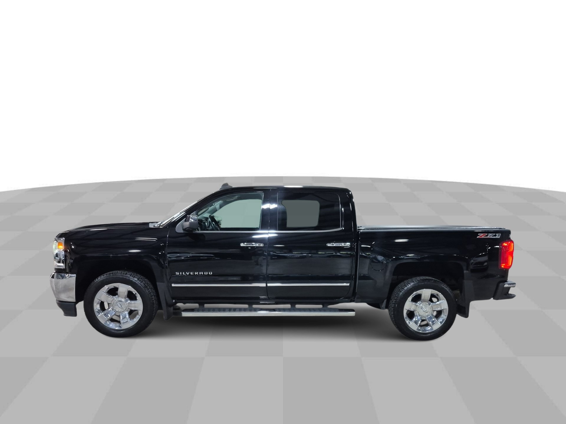 Certified 2017 Chevrolet Silverado 1500 LTZ w/ Sport Package AWD/4WD image 6