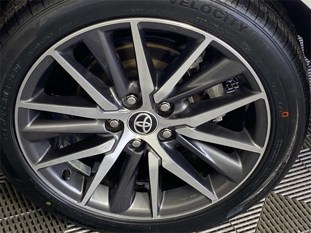 Used 2023 Toyota Camry XLE image 28