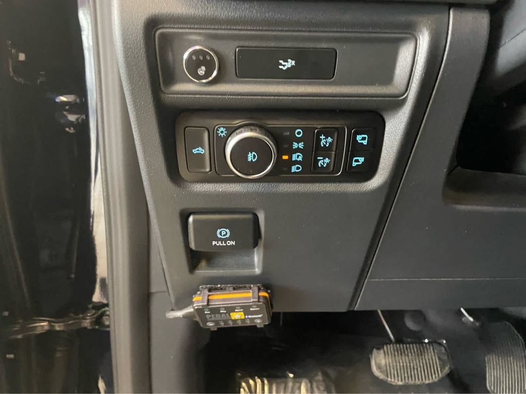 New 2026 Ford F150 XLT w/ Equipment Group 302A MID AWD/4WD image 12