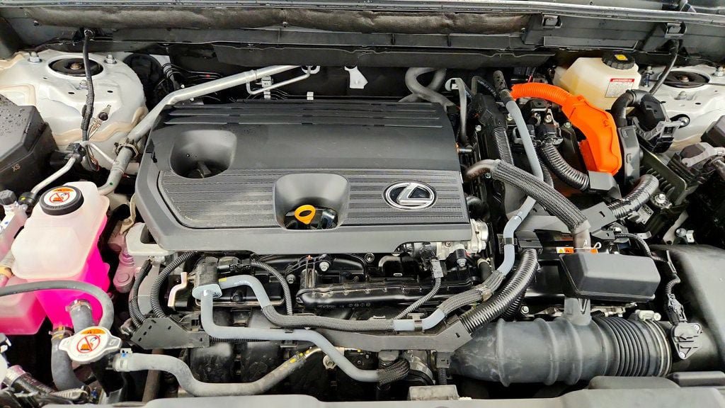Used 2025 Lexus NX 350h AWD w/ Accessory Package (2T) image 23