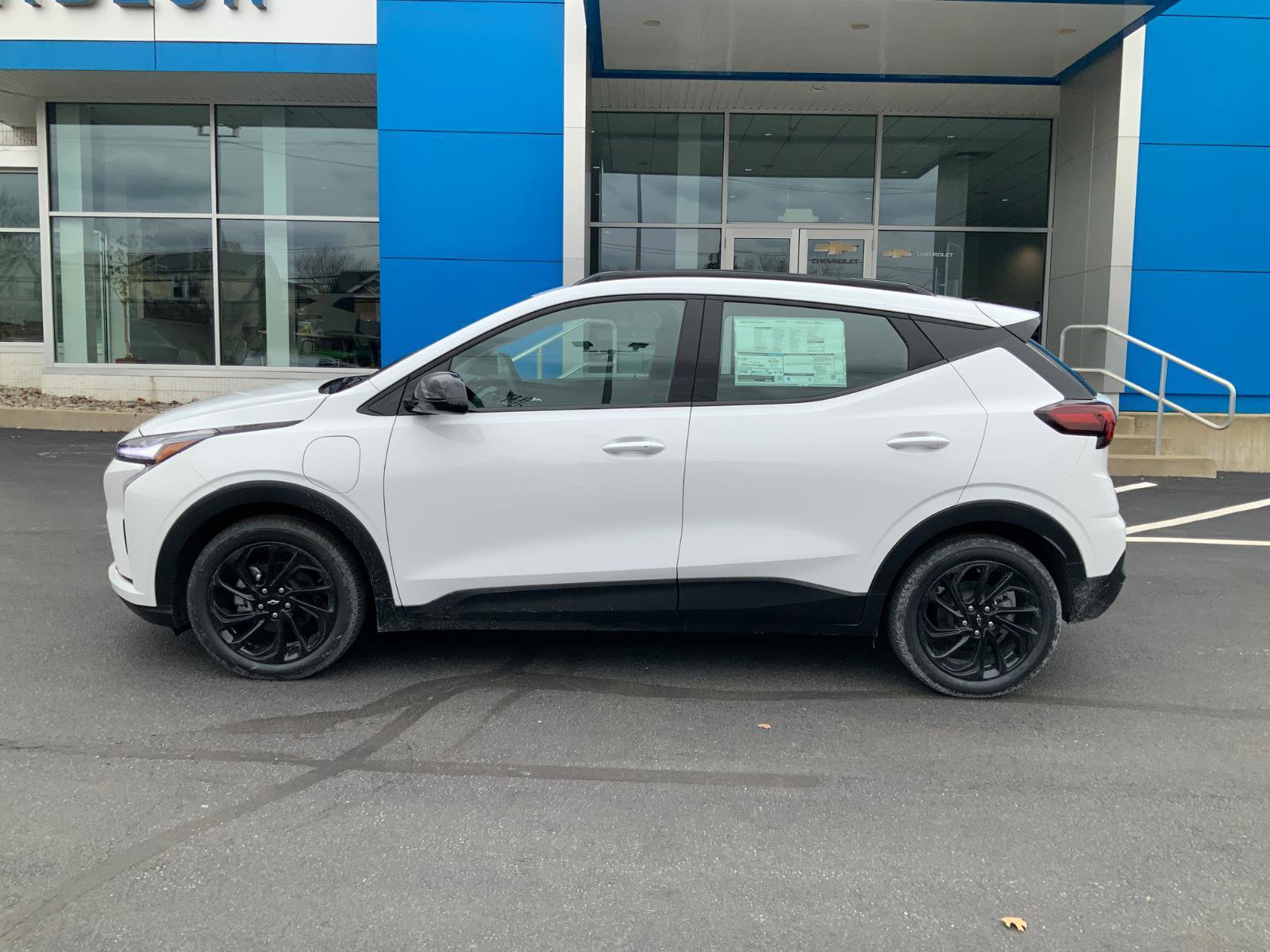 New 2027 Chevrolet Bolt RS FWD image 4