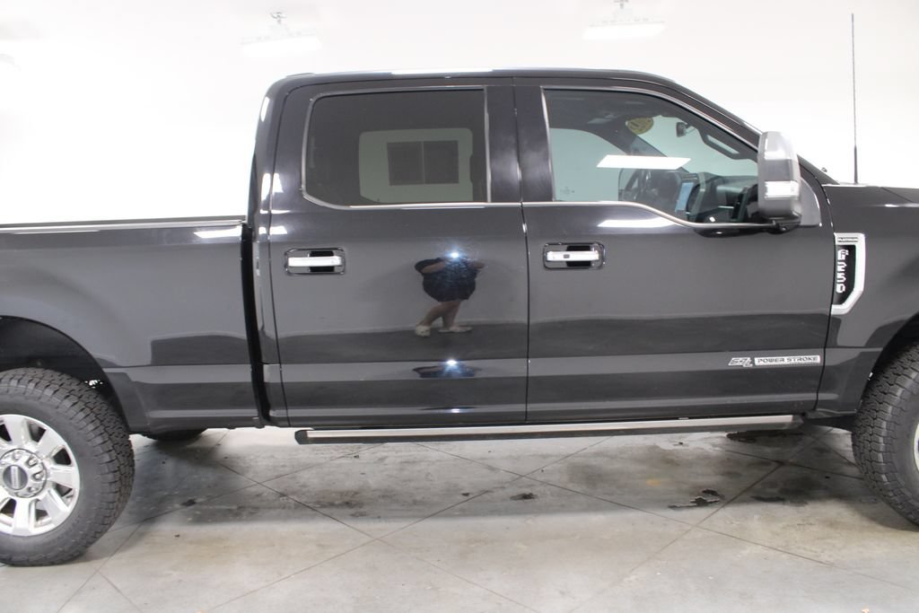 Used 2022 Ford F250 Platinum AWD/4WD image 11