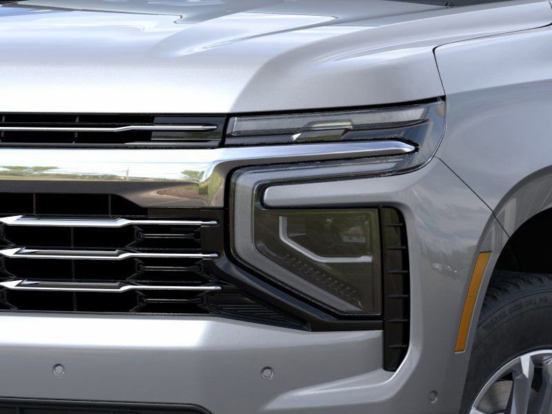 New 2026 Chevrolet Suburban LT image 11
