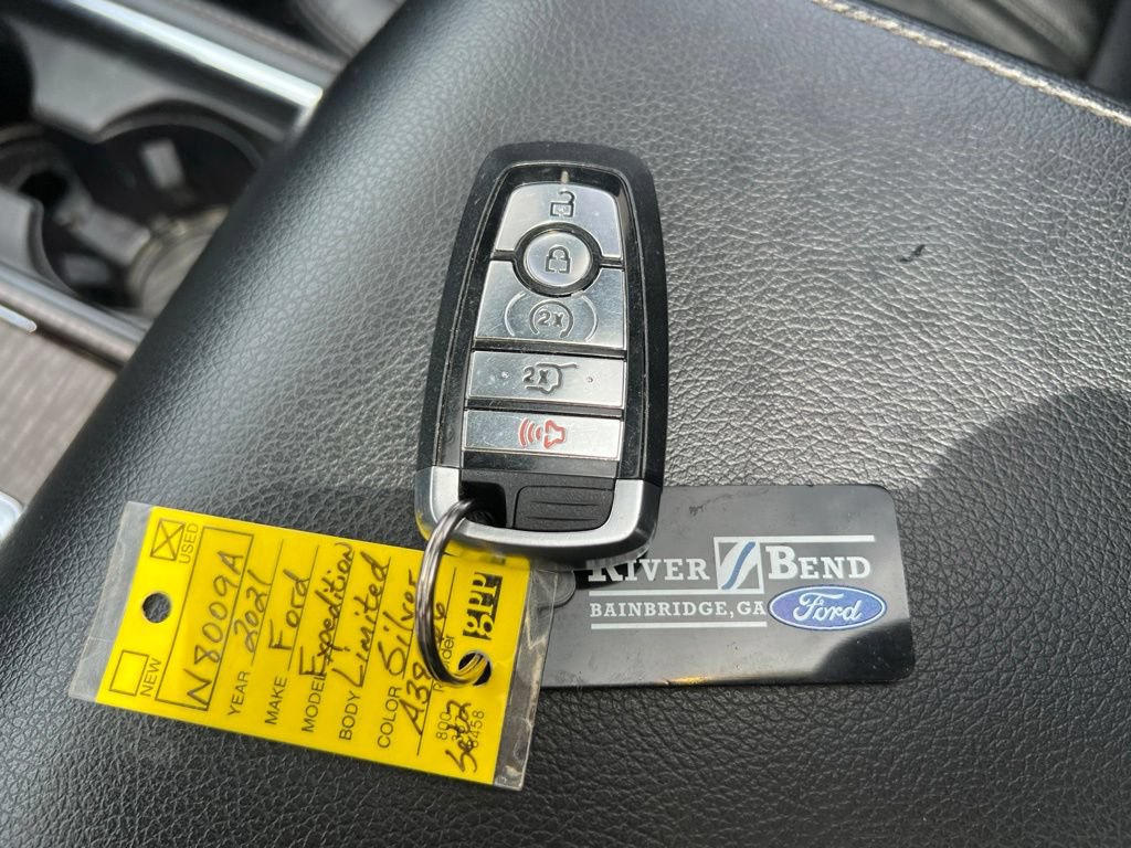 Used 2021 Ford Expedition Limited RWD image 44