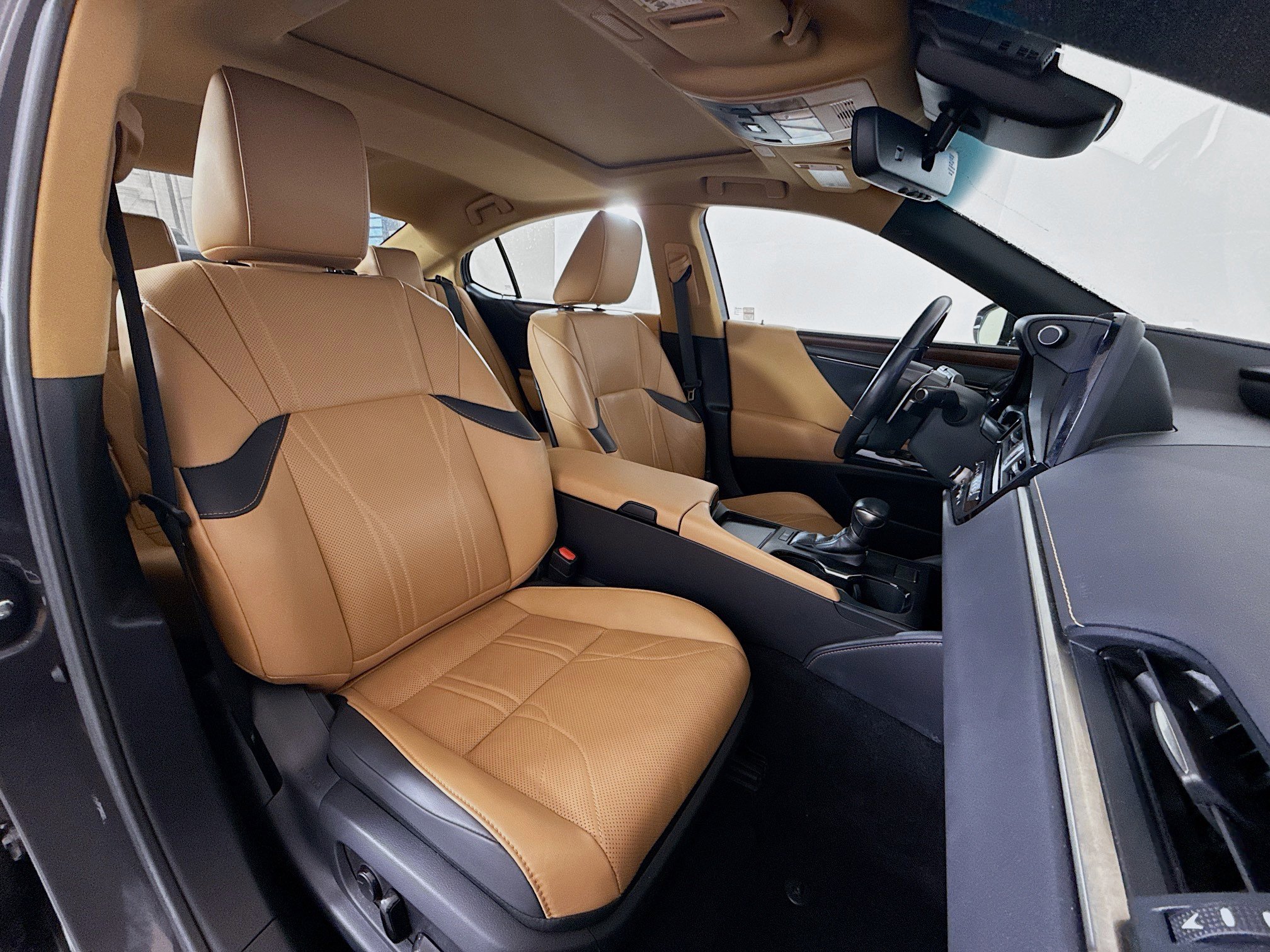 Certified 2023 Lexus ES 350 Luxury w/ Accessory Package (Z2) image 26