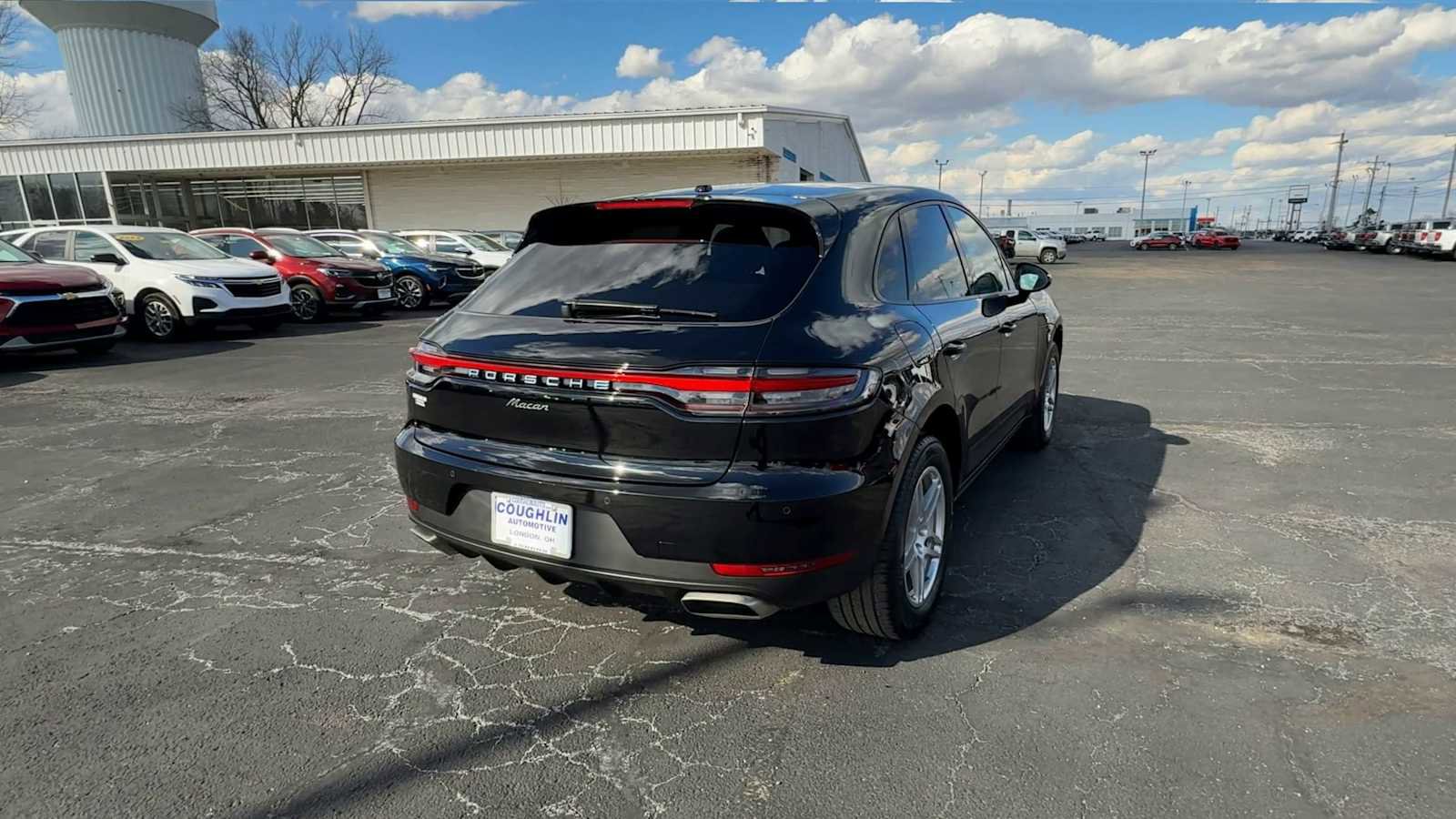 Used 2021 Porsche Macan AWD/4WD image 8