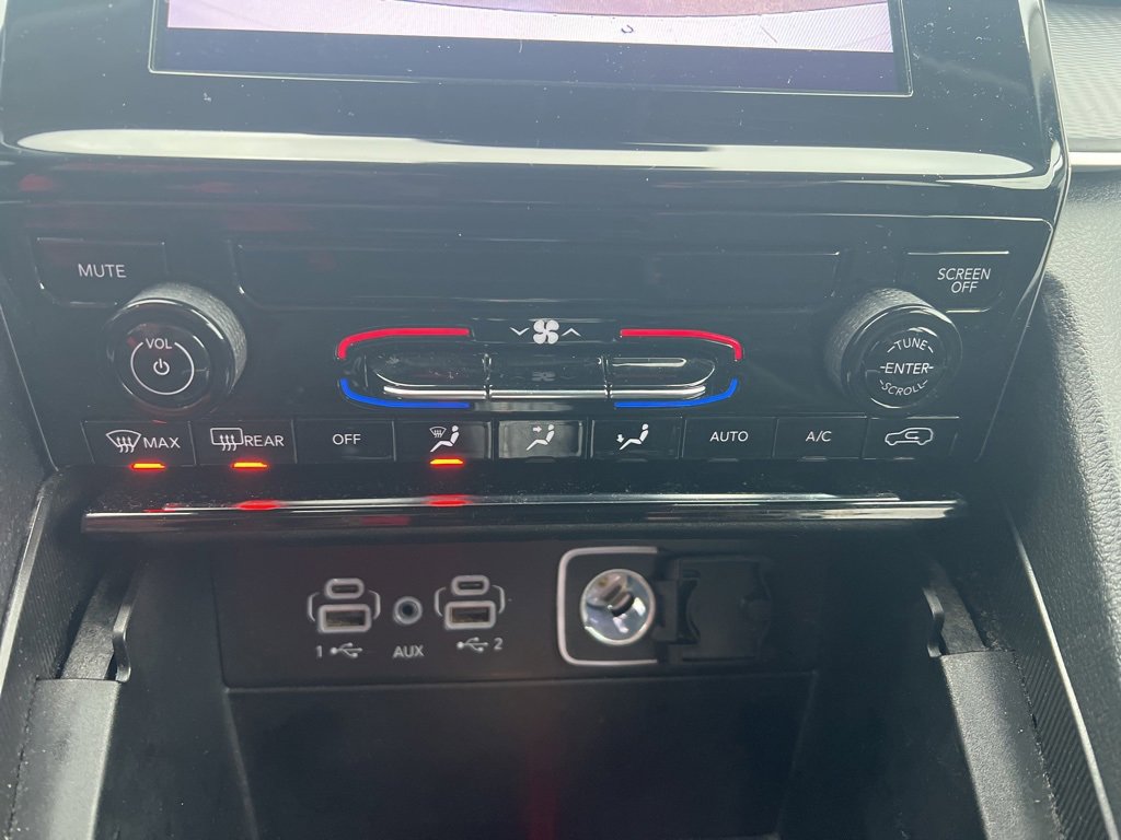 Used 2023 Jeep Grand Cherokee L Laredo image 18