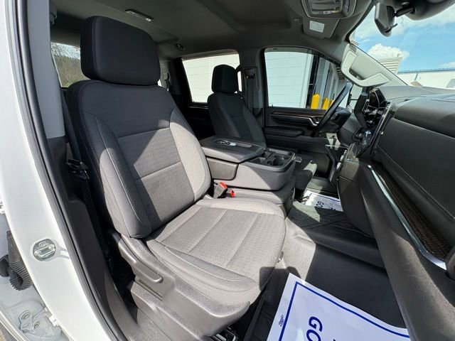 Used 2024 Chevrolet Silverado 2500 LT image 24