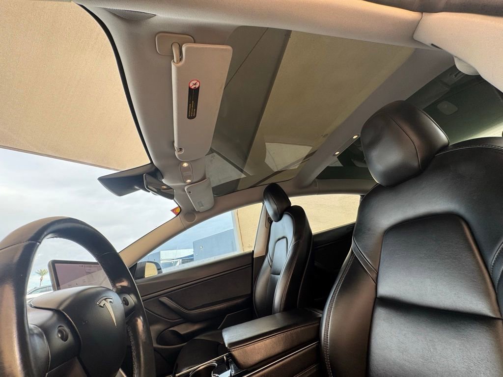 Used 2018 Tesla Model 3 Long Range image 32