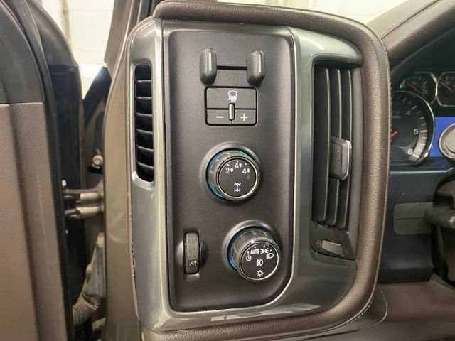 Used 2015 Chevrolet Silverado 3500 LTZ w/ LTZ Plus Package AWD/4WD image 31