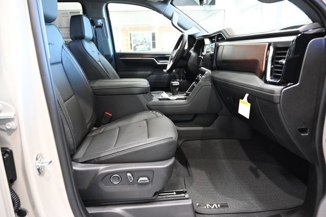 New 2026 GMC Sierra 1500 Denali AWD/4WD image 15