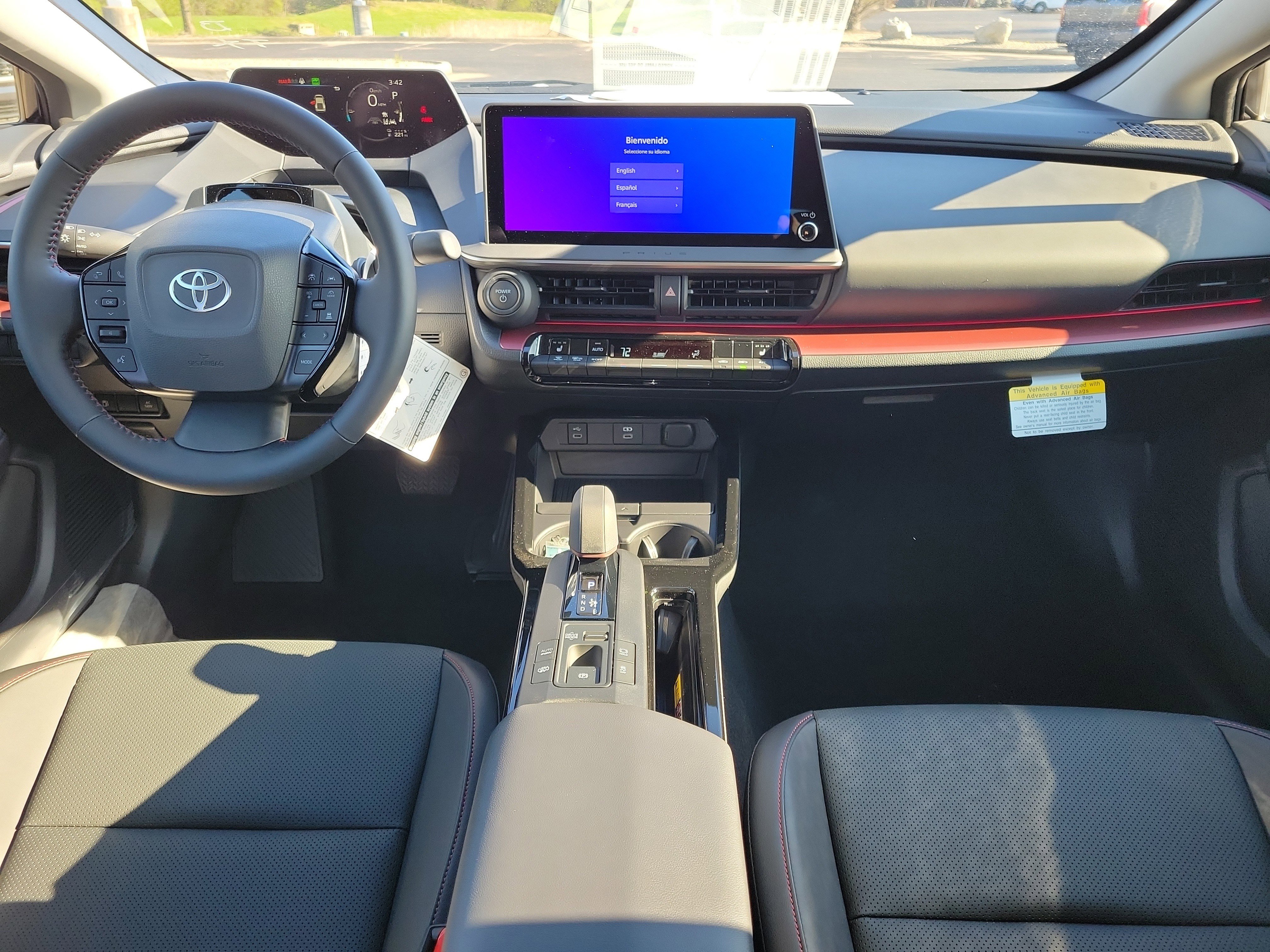 New 2026 Toyota Prius Plug-In Hybrid FWD image 7