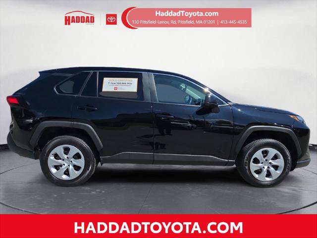 Certified 2024 Toyota RAV4 LE AWD/4WD image 7