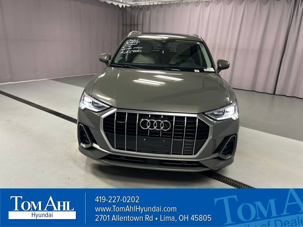 Used 2022 Audi Q3 2.0T Premium Plus AWD/4WD image 2