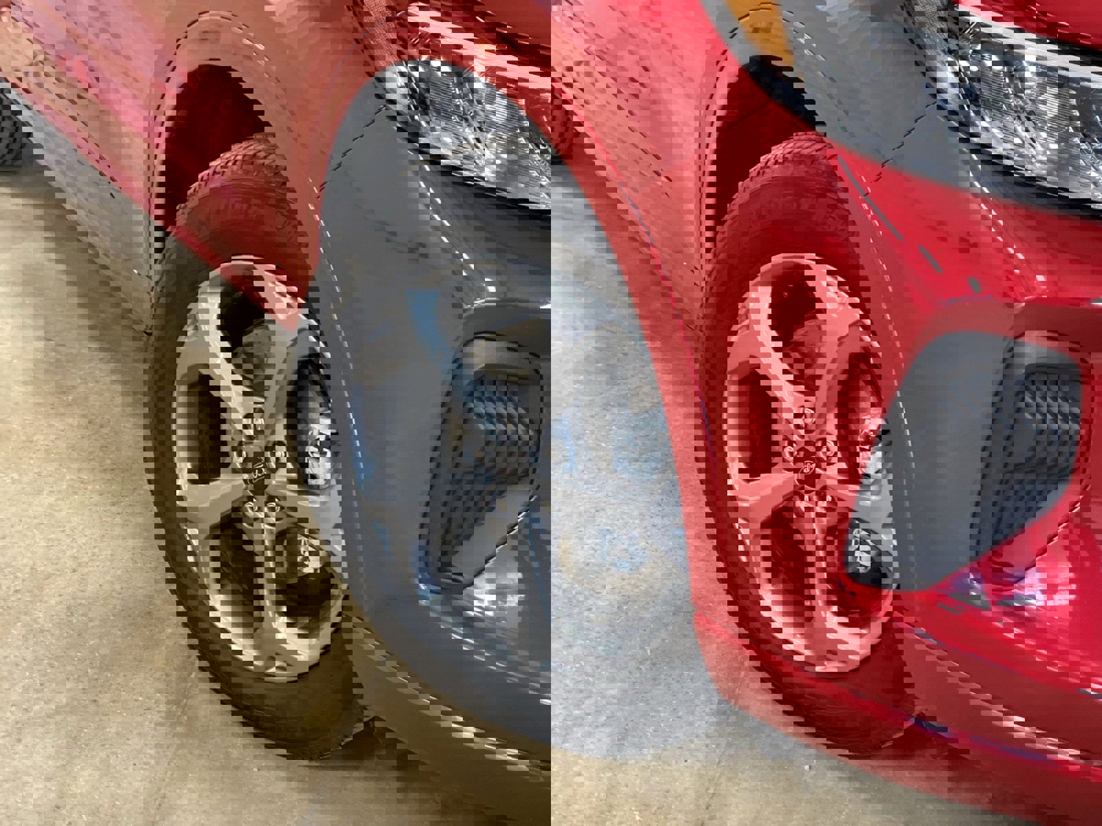 Used 2024 Ford Escape ST-Line image 12