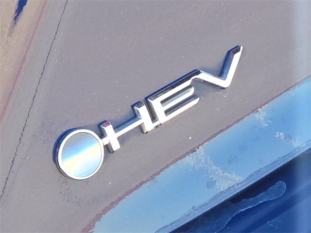 Used 2025 Toyota Camry LE image 11