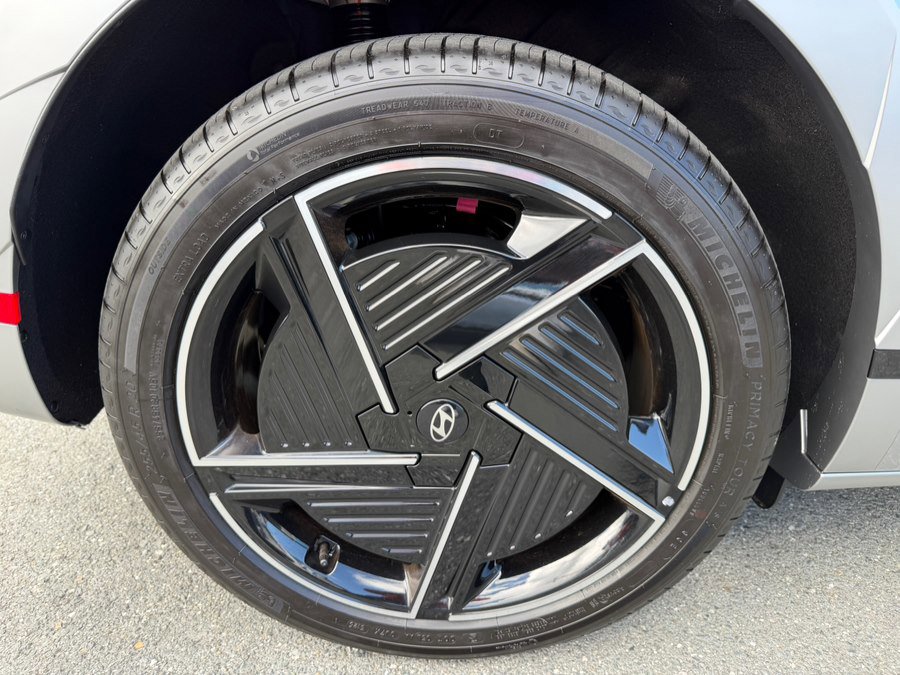 Used 2026 Hyundai Ioniq 5 Limited AWD/4WD image 53