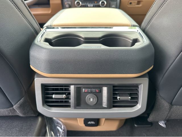 New 2026 Ford F450 Lariat w/ Lariat Ultimate Package image 24