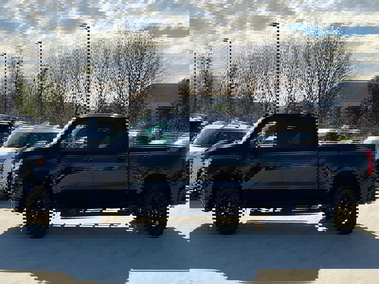 Used 2023 Chevrolet Silverado 1500 LT Trail Boss w/ Protection Package image 6