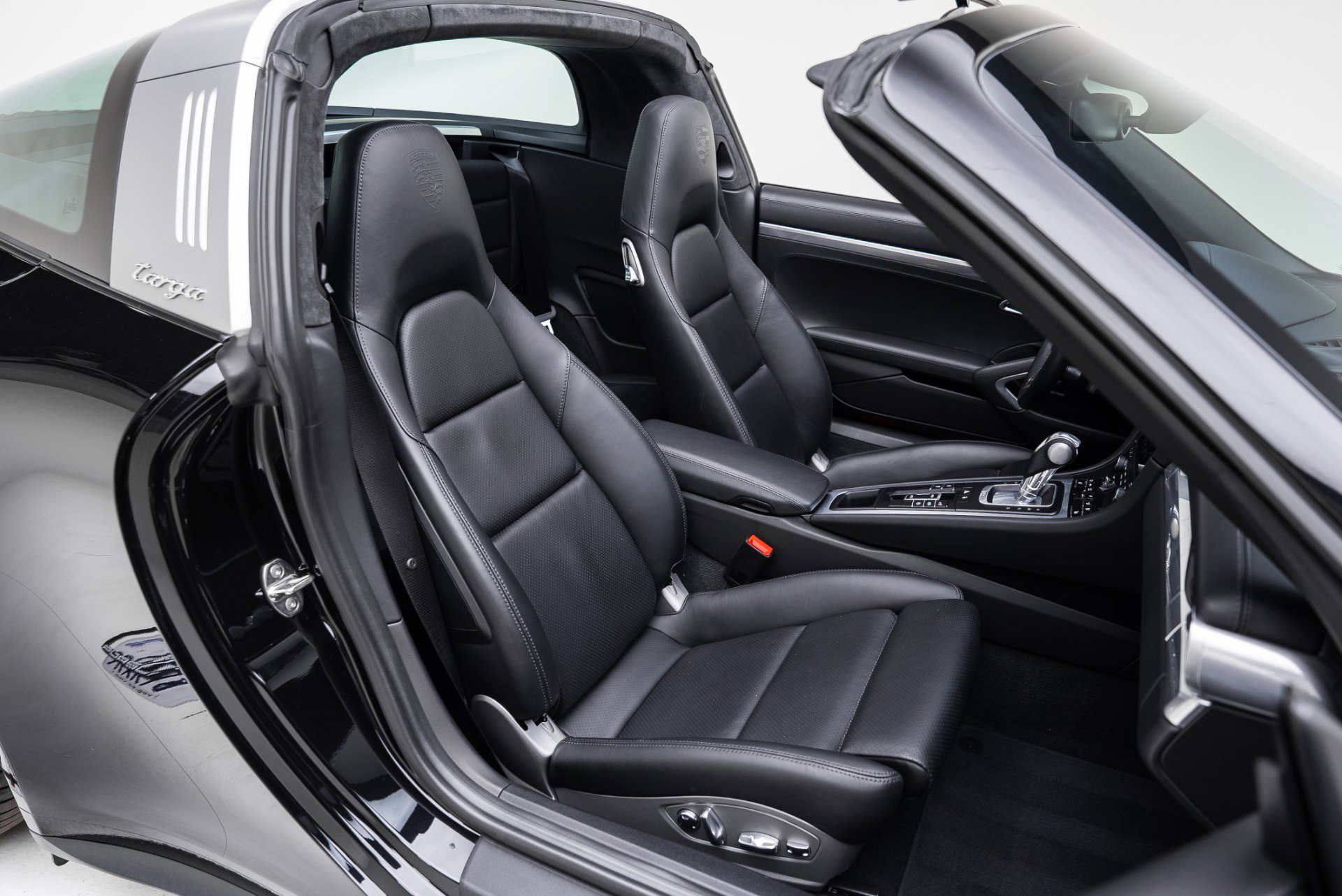 Used 2018 Porsche 911 Targa 4S image 32