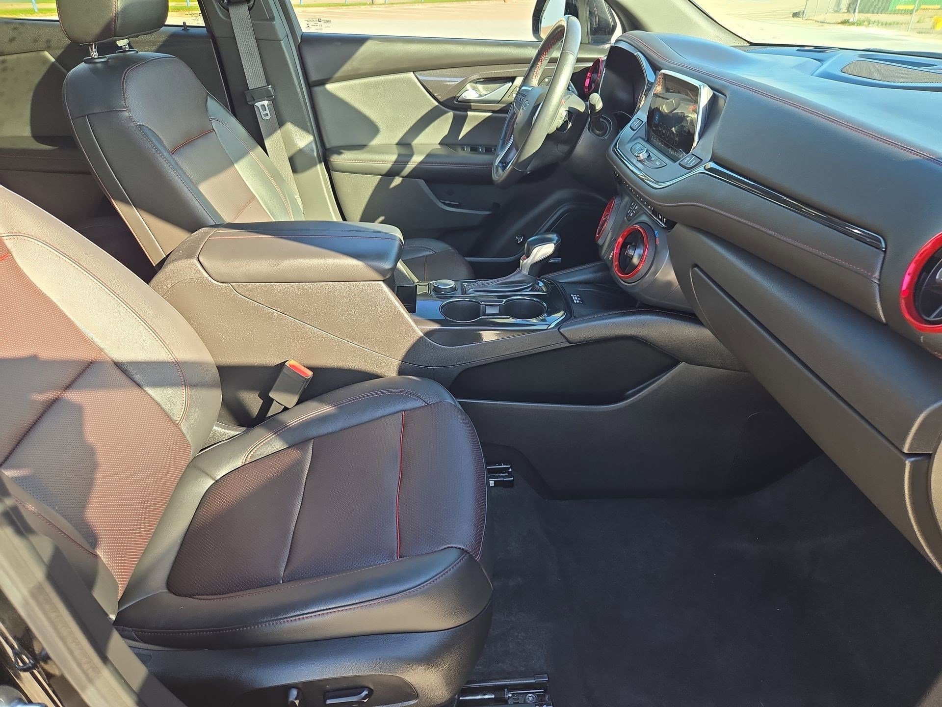 Used 2020 Chevrolet Blazer RS image 32