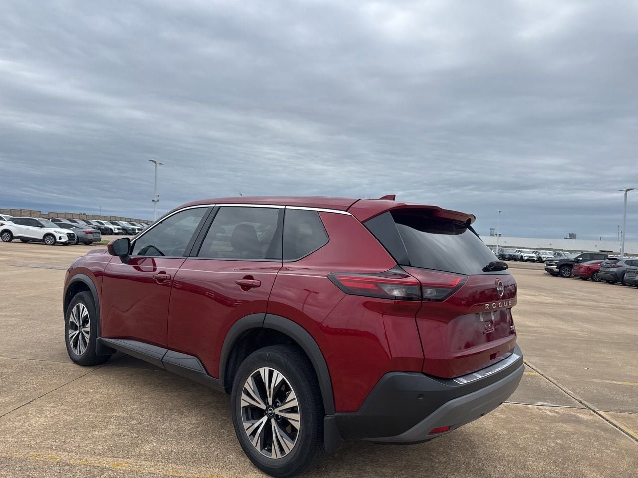 Certified 2023 Nissan Rogue SV FWD image 14