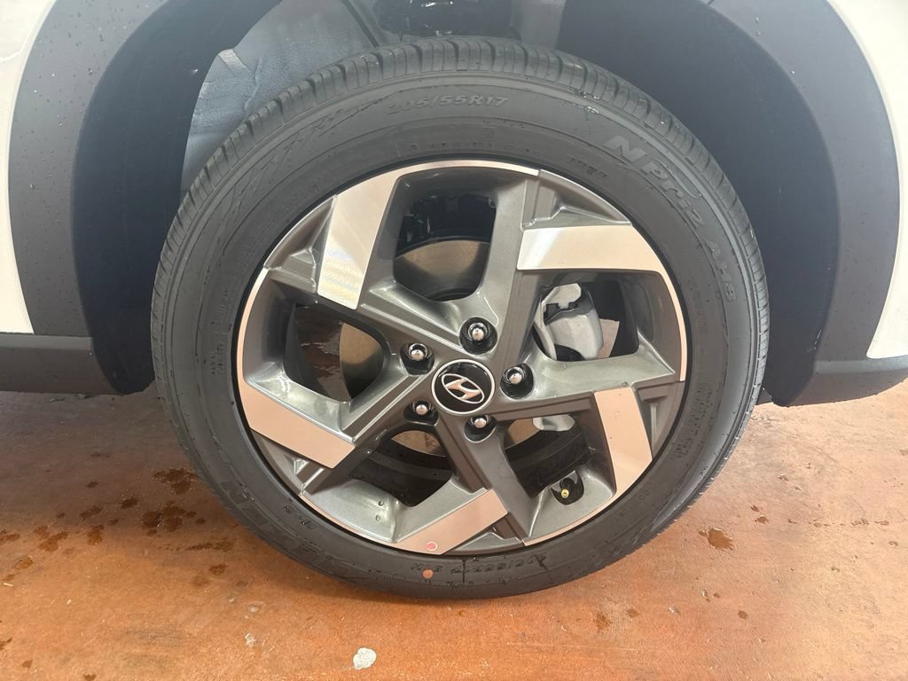 New 2026 Hyundai Venue SEL FWD image 11