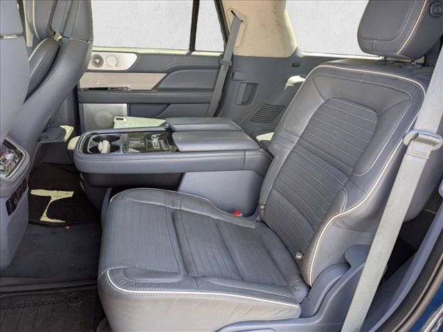 Used 2019 Lincoln Navigator Black Label AWD/4WD image 17