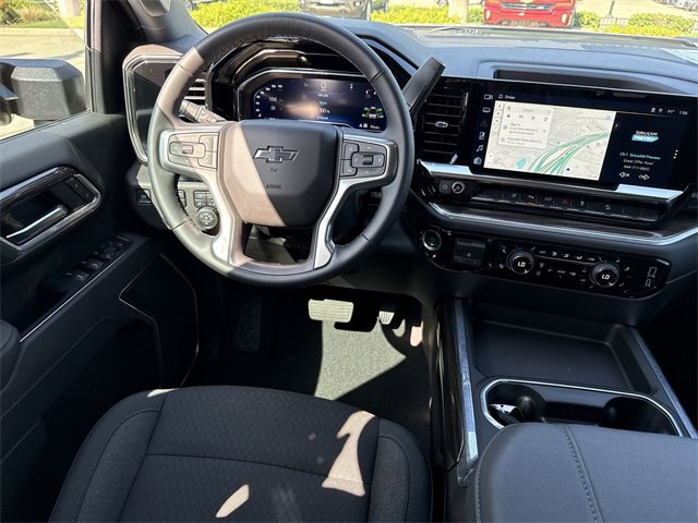 Used 2025 Chevrolet Silverado 2500 LT w/ Trail Boss Package image 10