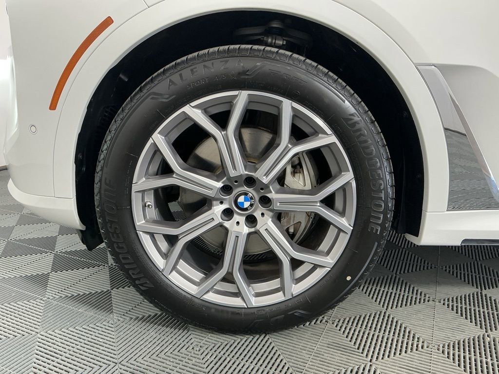 Certified 2024 BMW X7 xDrive40i image 37