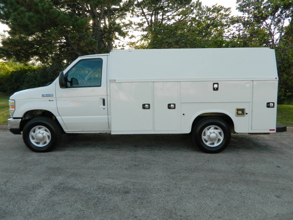 Used 2016 Ford E-350 and Econoline 350 Super Duty w/ Power Windows & Locks Group image 4
