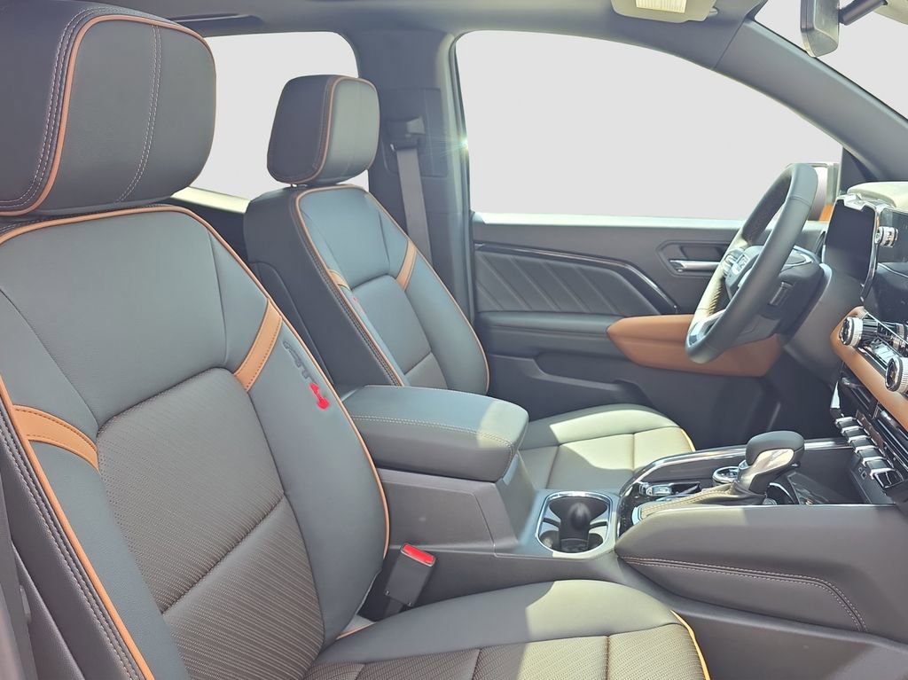 New 2026 GMC Canyon AT4 w/ Technology Plus Package AWD/4WD image 19