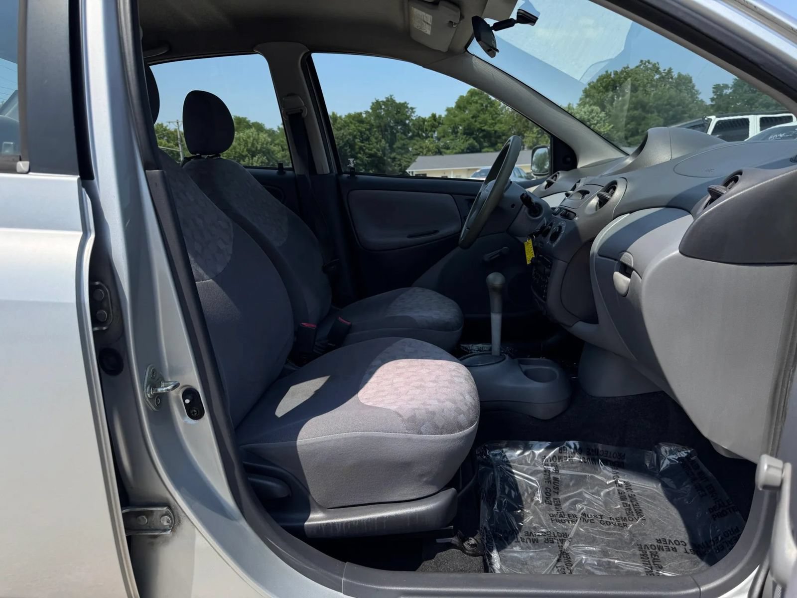 Used 2000 Toyota Echo Sedan FWD image 23