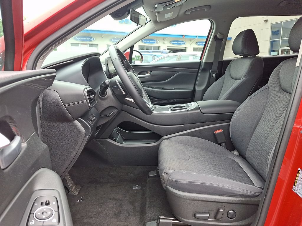 Used 2023 Hyundai Santa Fe SEL w/ Cargo Package AWD/4WD image 15