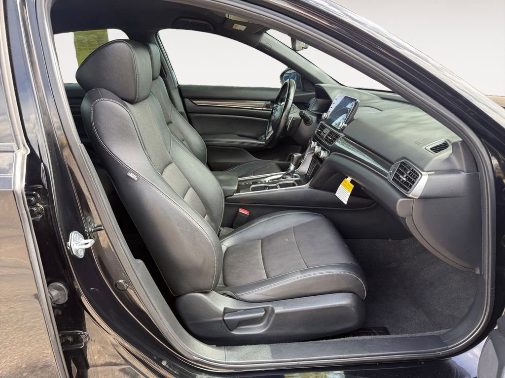 Used 2022 Honda Accord Sport image 15