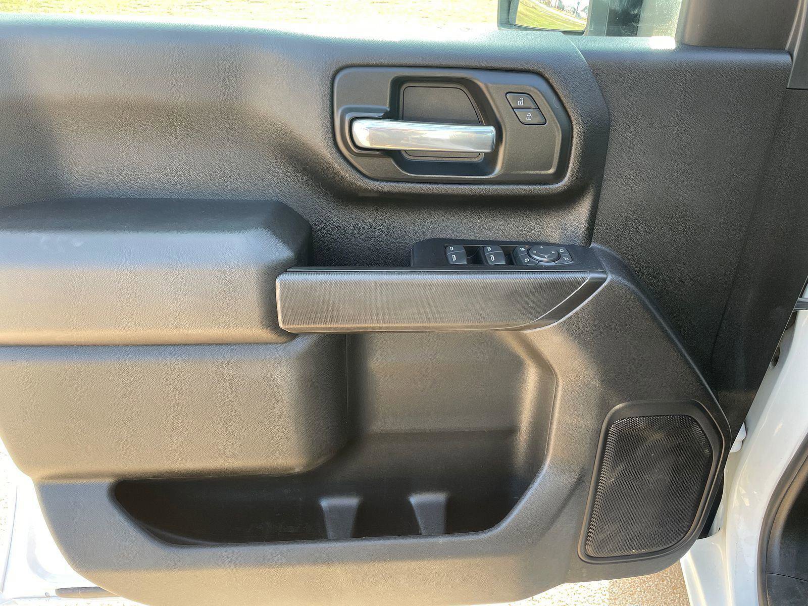 Used 2024 Chevrolet Silverado 2500 W/T w/ WT/CX Safety Package image 9