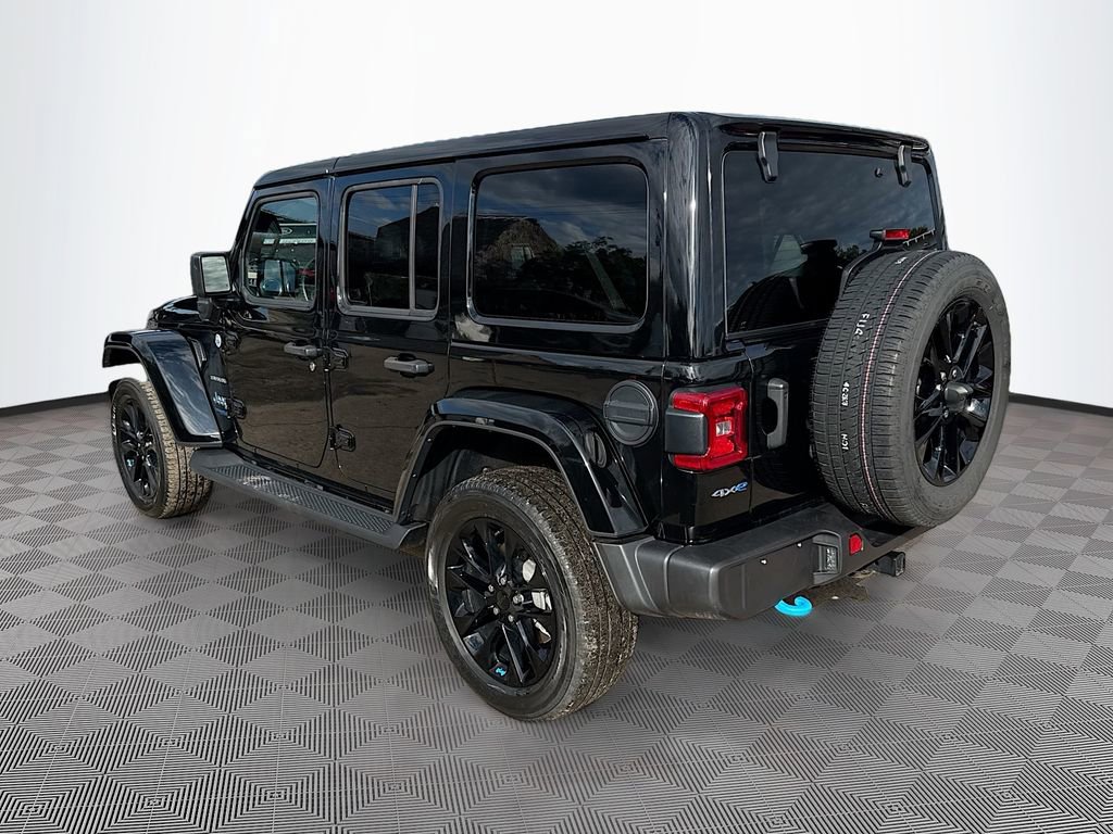 Used 2022 Jeep Wrangler Unlimited Sahara w/ Cold Weather Group image 8