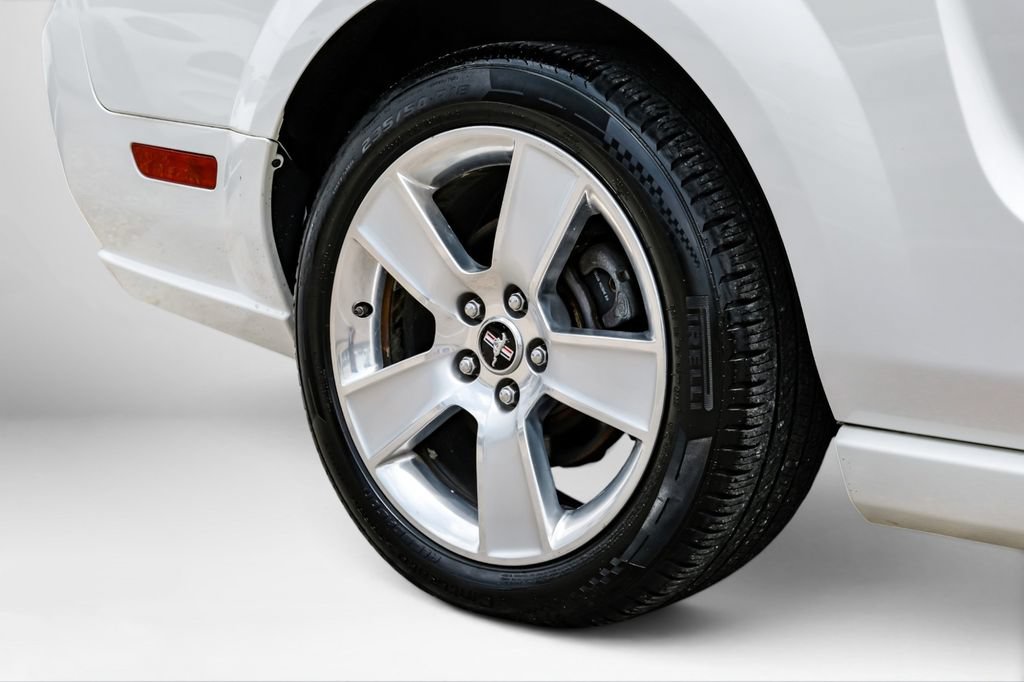 Used 2007 Ford Mustang GT Premium RWD image 44
