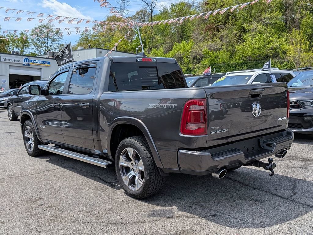Used 2022 RAM 1500 Laramie w/ Sport Appearance Package AWD/4WD image 9