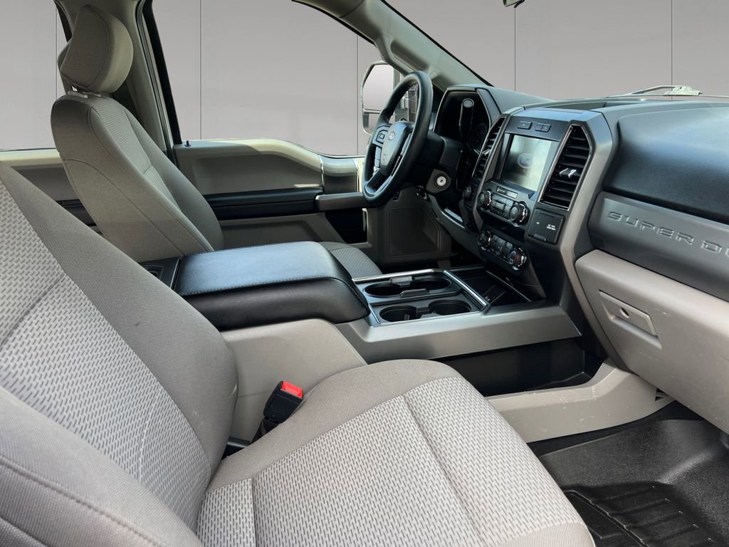 Used 2021 Ford F250 XLT w/ XLT Premium Package image 17