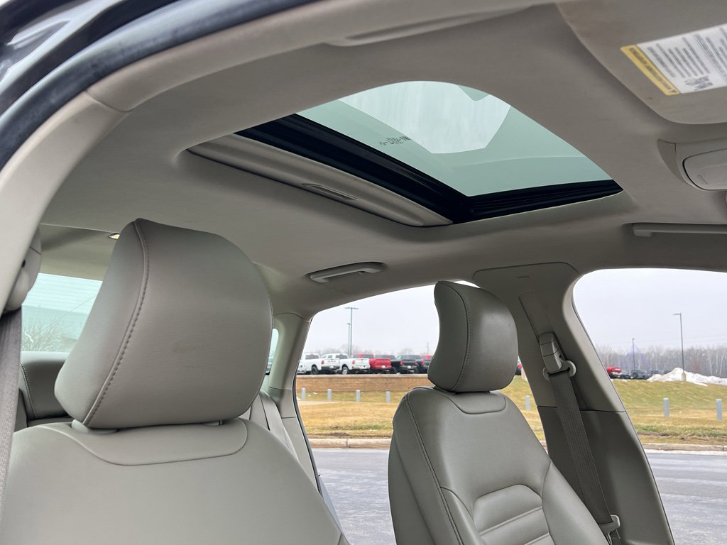 Used 2019 Ford Fusion SEL image 29